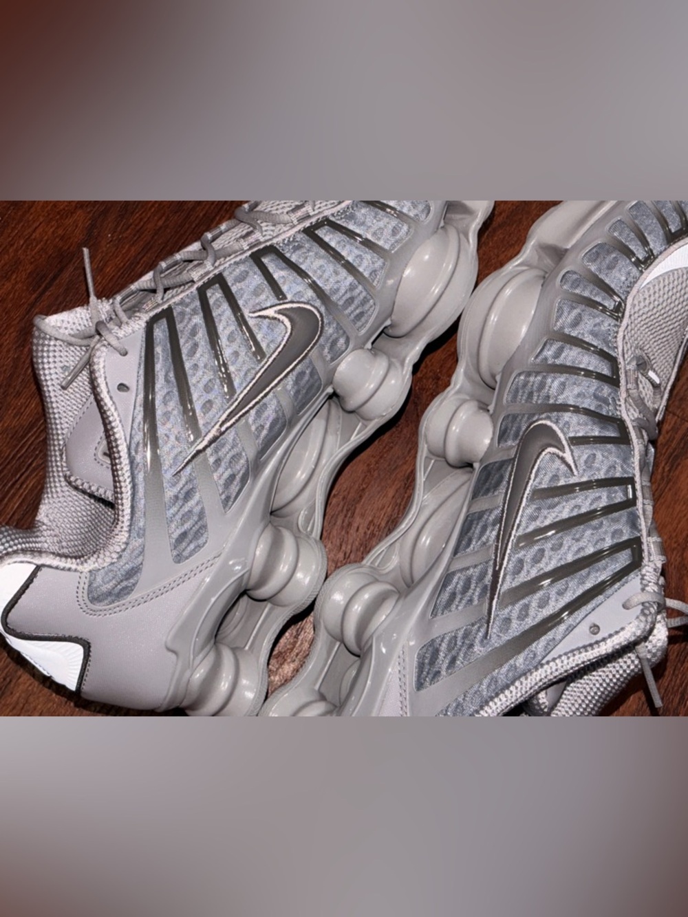 Nike - Picture 11 of 15